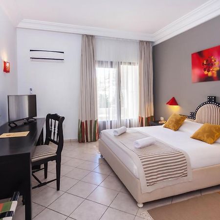 Hotel Le Petit Palais & Spa Mezraia Zewnętrze zdjęcie