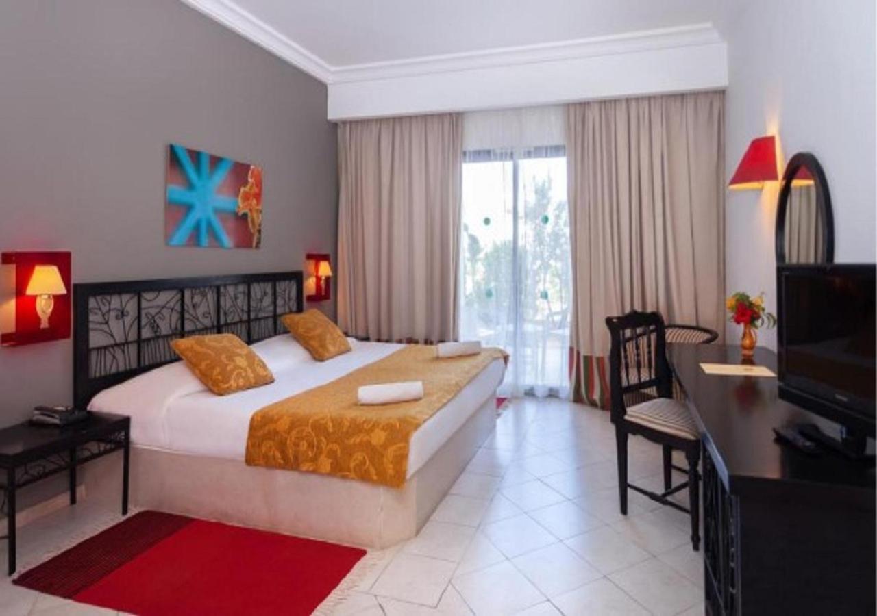 Hotel Le Petit Palais & Spa Mezraia Zewnętrze zdjęcie
